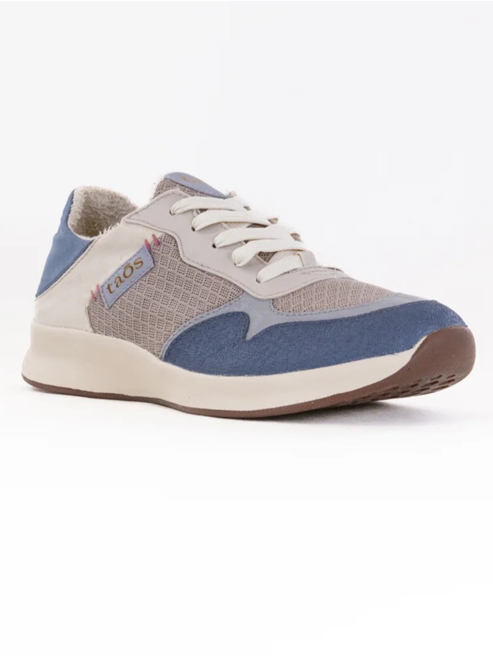 Taos Direction Women's Light Blue Multi Sneaker, size 8.5